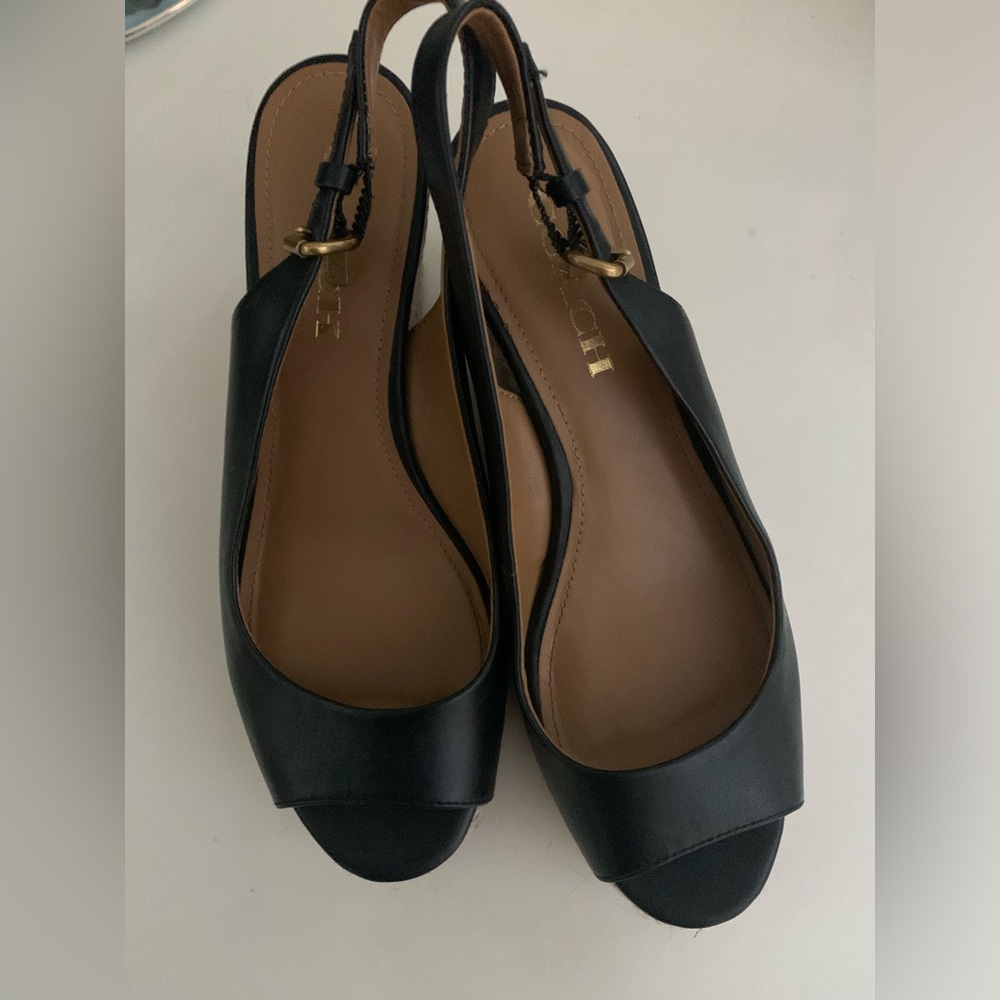 COACH pumps